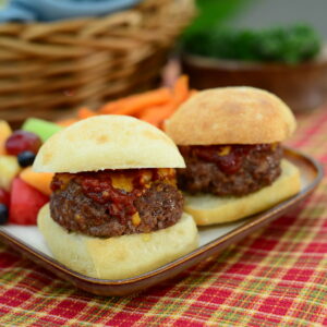Chipotle Cheddar Beef Sliders